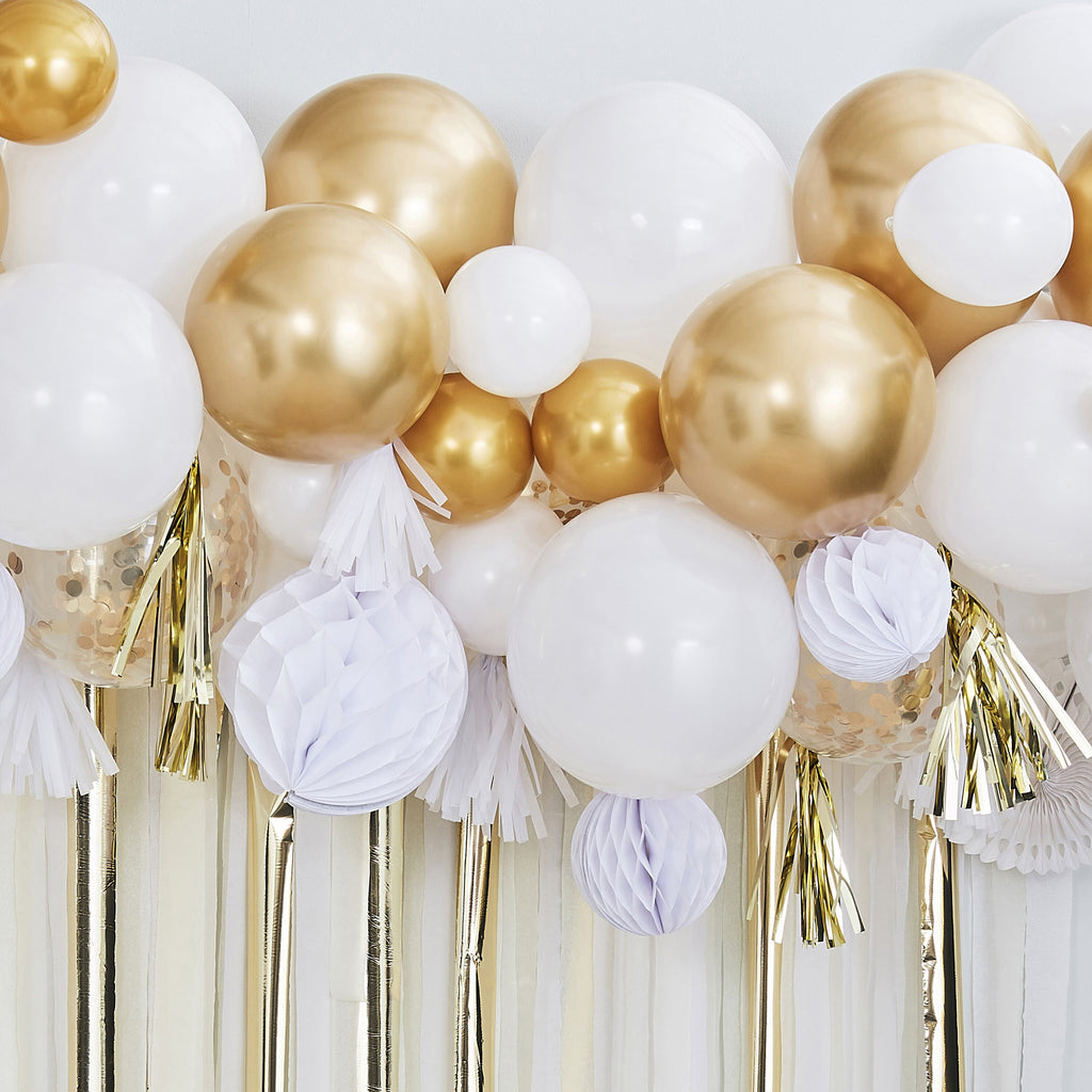 ginger-ray-gold-_-white-balloon-gardland-decorative-backdrop-kit-ginr-mix-226