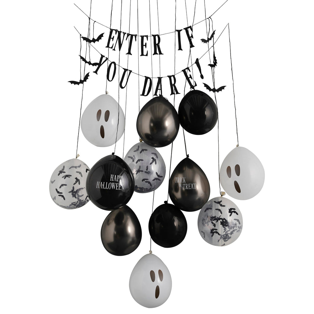 ginger-ray-halloween-door-decoration-kit-with-balloons-bunting-_-bats-enter-if-you-dare-ginr-fn-119