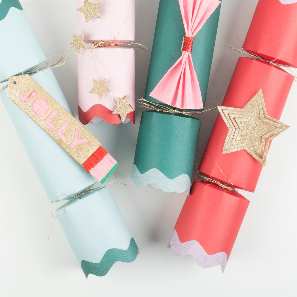 meri-meri-christmas-mixed-fun-crackers-pack-of-6-meri-225207