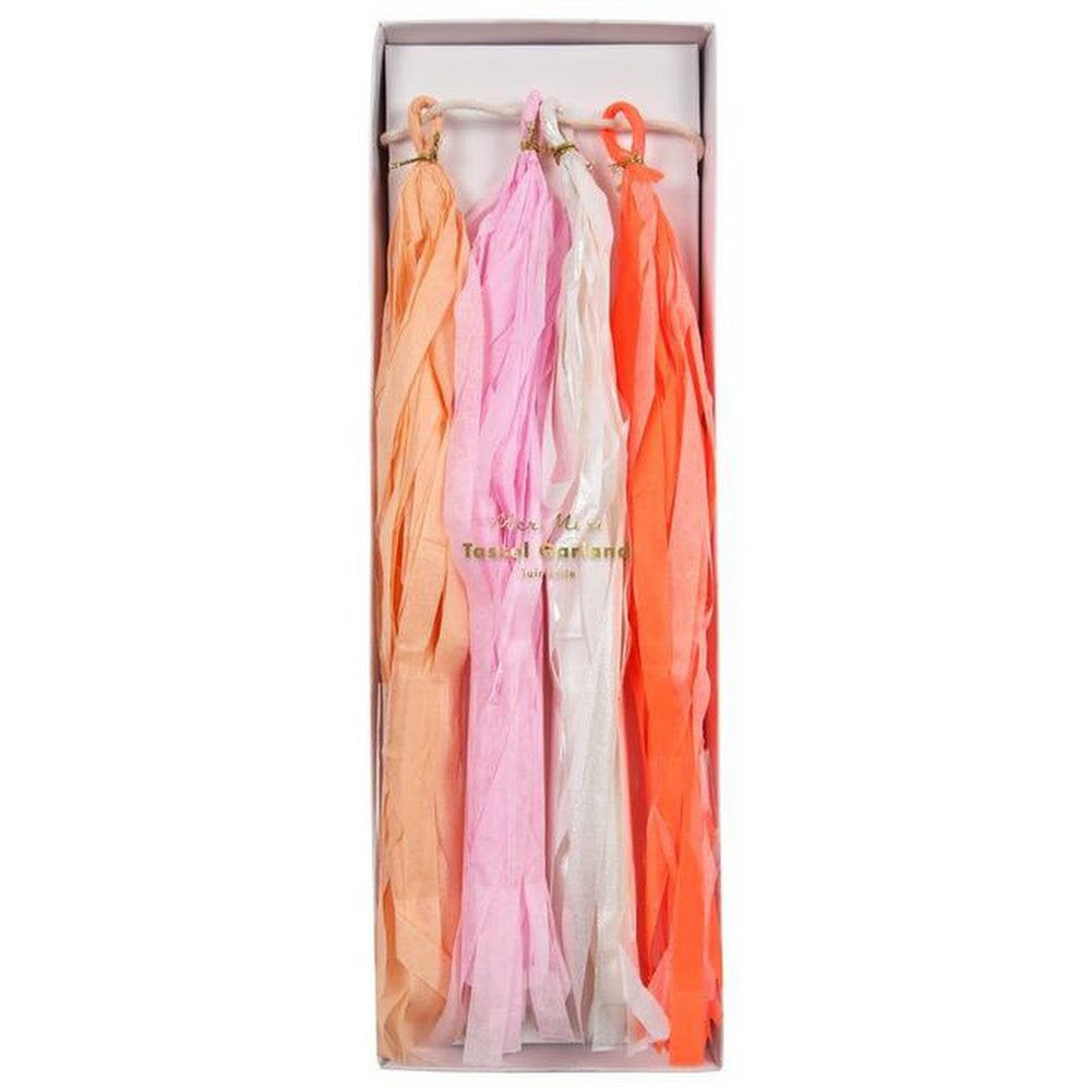 meri-meri-pink-tassel-garland-10-5ft-meri-453487-